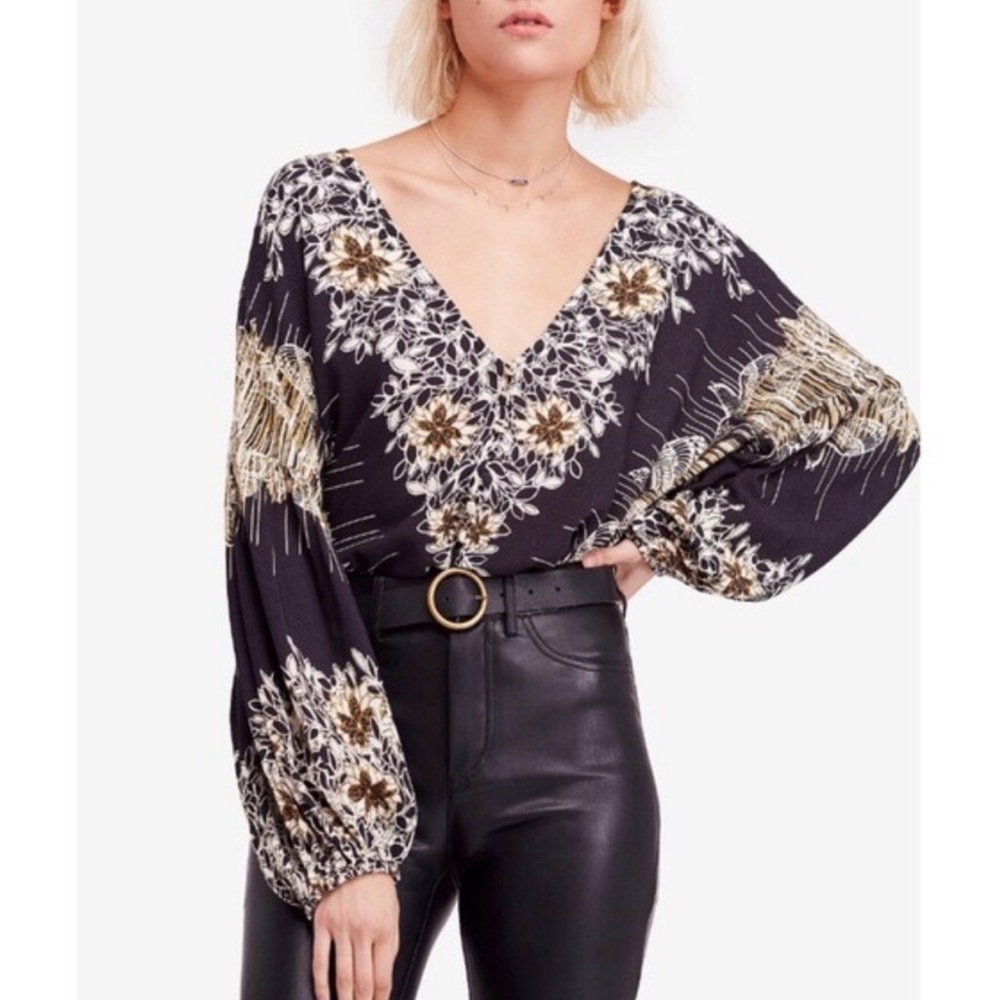 Free People “Birds of a feather” Floral Blouse - Picture 2 of 15